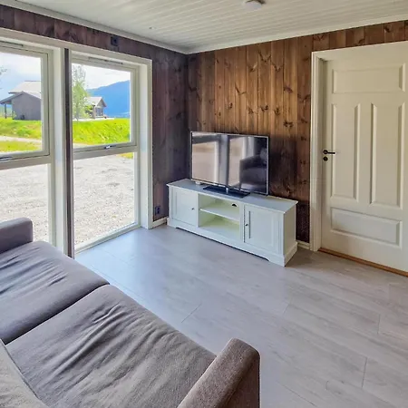 Belle Maison à Avec Wifi *